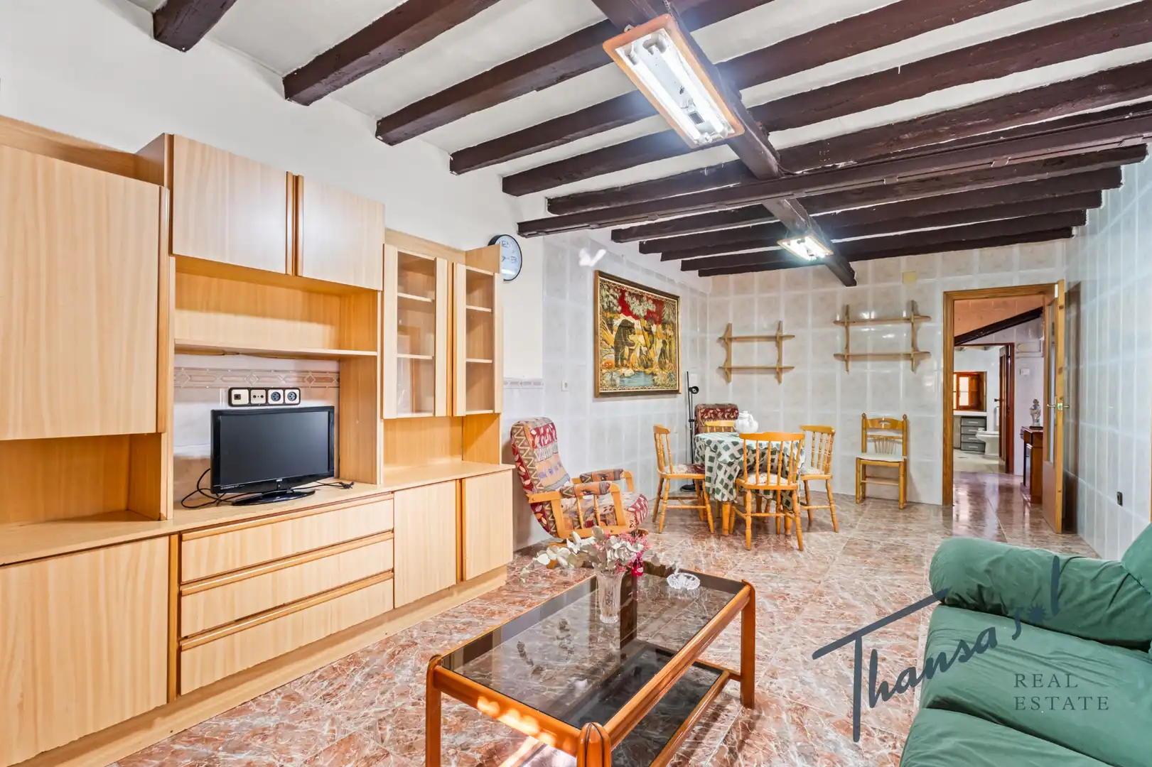 Sala d'estar de Casa adosada en venda en Alicante / Alacant amb Aire condicionat, Jardí privat i Terrassa