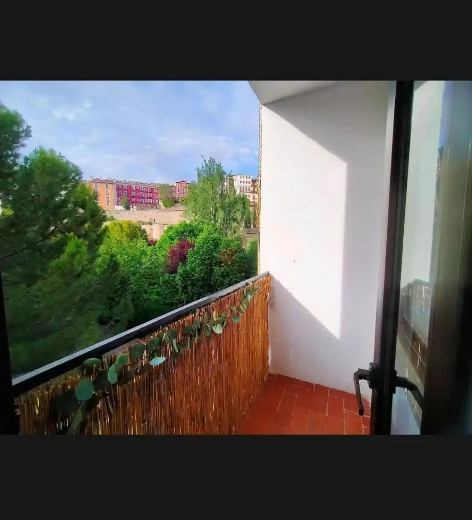 Terrasse von Wohnung zur Miete in Cuenca mit Heizung, Terrasse und Möbliert