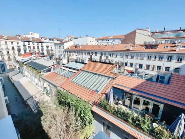 Piso en Alquiler en Recoletos