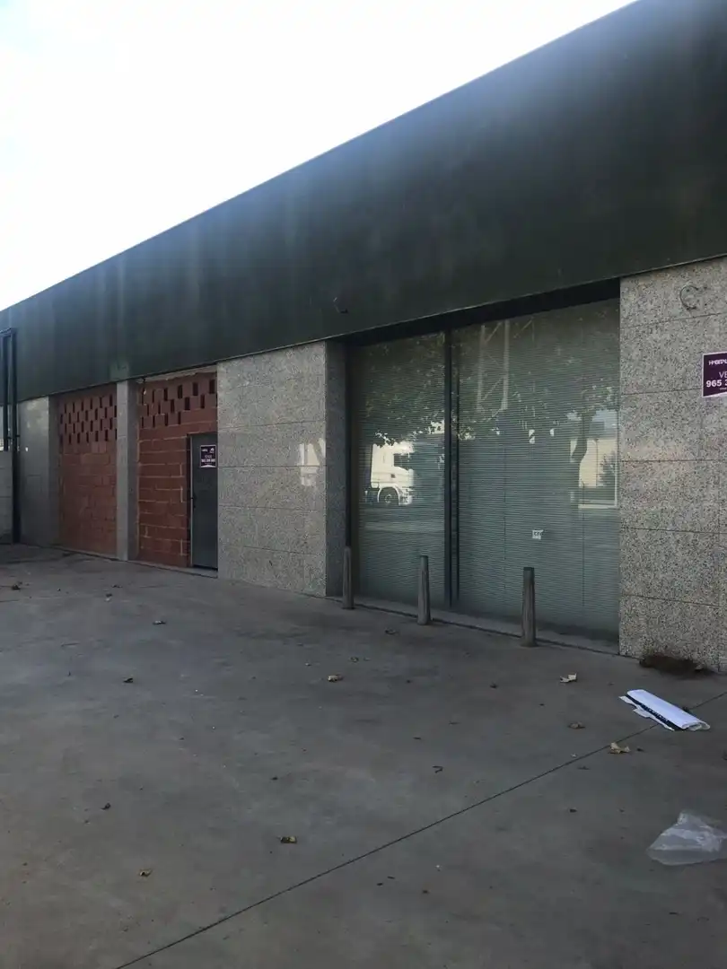 Locale commerciale in vendita a Campo Alto - Club de Campo, imagen 3