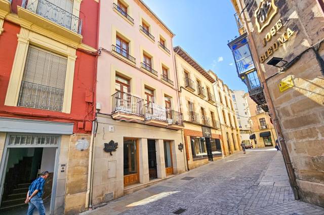 Edificio en Venta en Calle Real, 6 en Úbeda