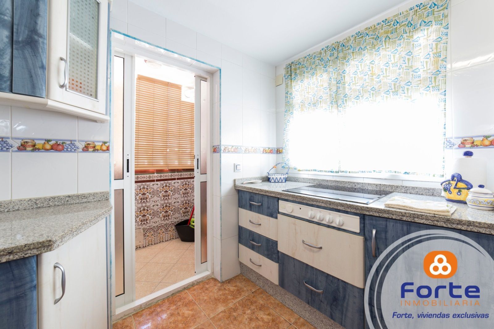 Kitchen of Flat for sale in  Córdoba Capital  with Air Conditioner, Heating and Terrace