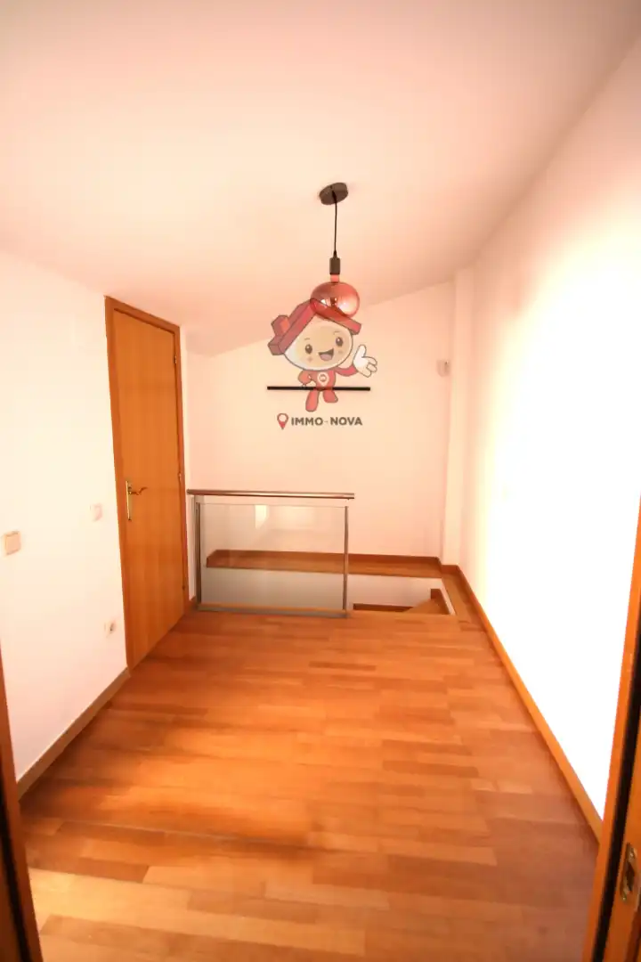 Ático en venta en Mataró con Calefacción, Parquet y Terraza