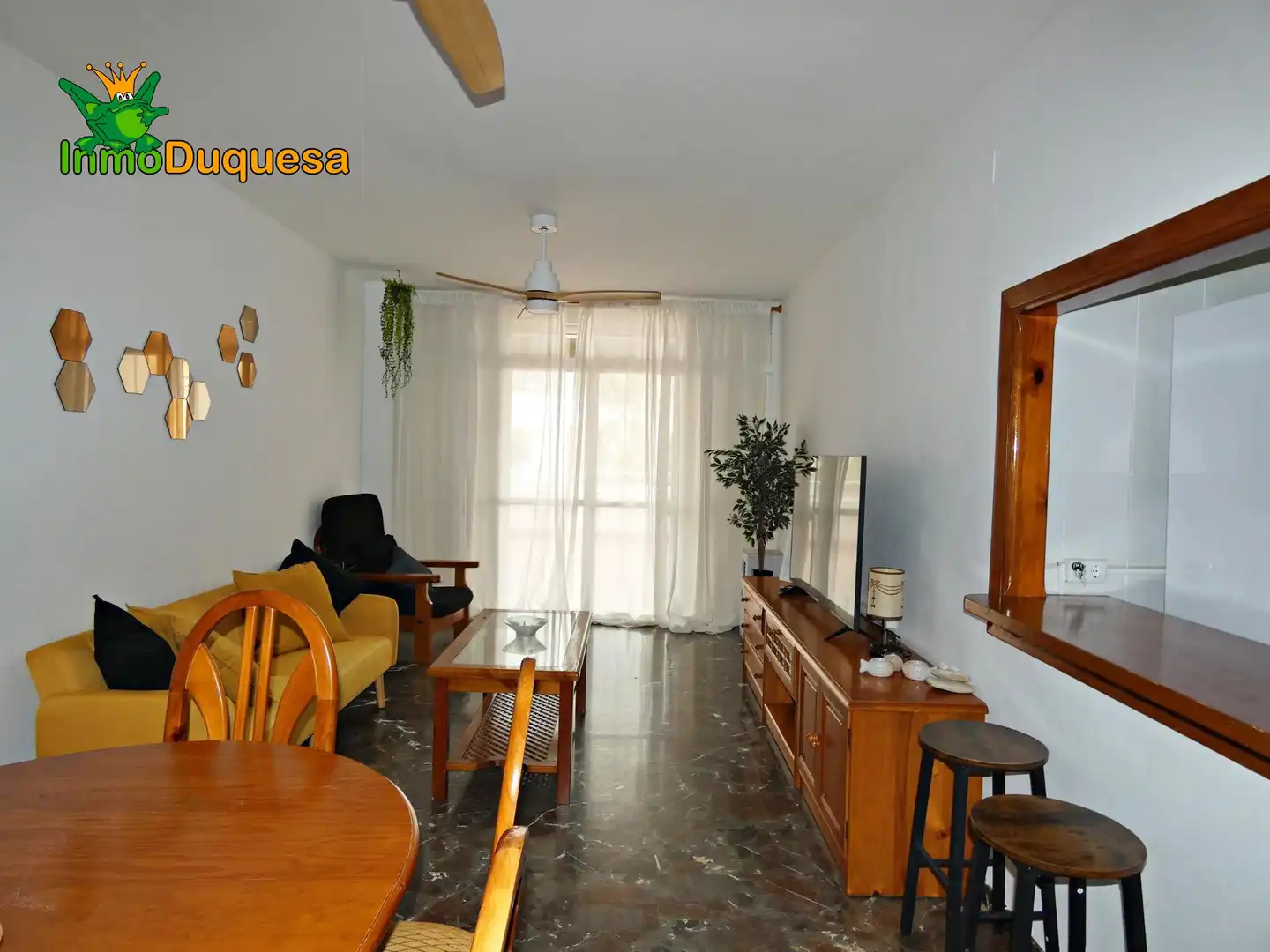 Piso con ascensor en venta en Castell de Ferro, imagen 4