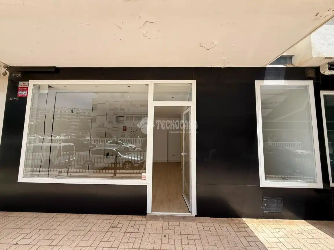 Local en venda en Benalmádena amb Aire condicionat, Parquet i Alarma
