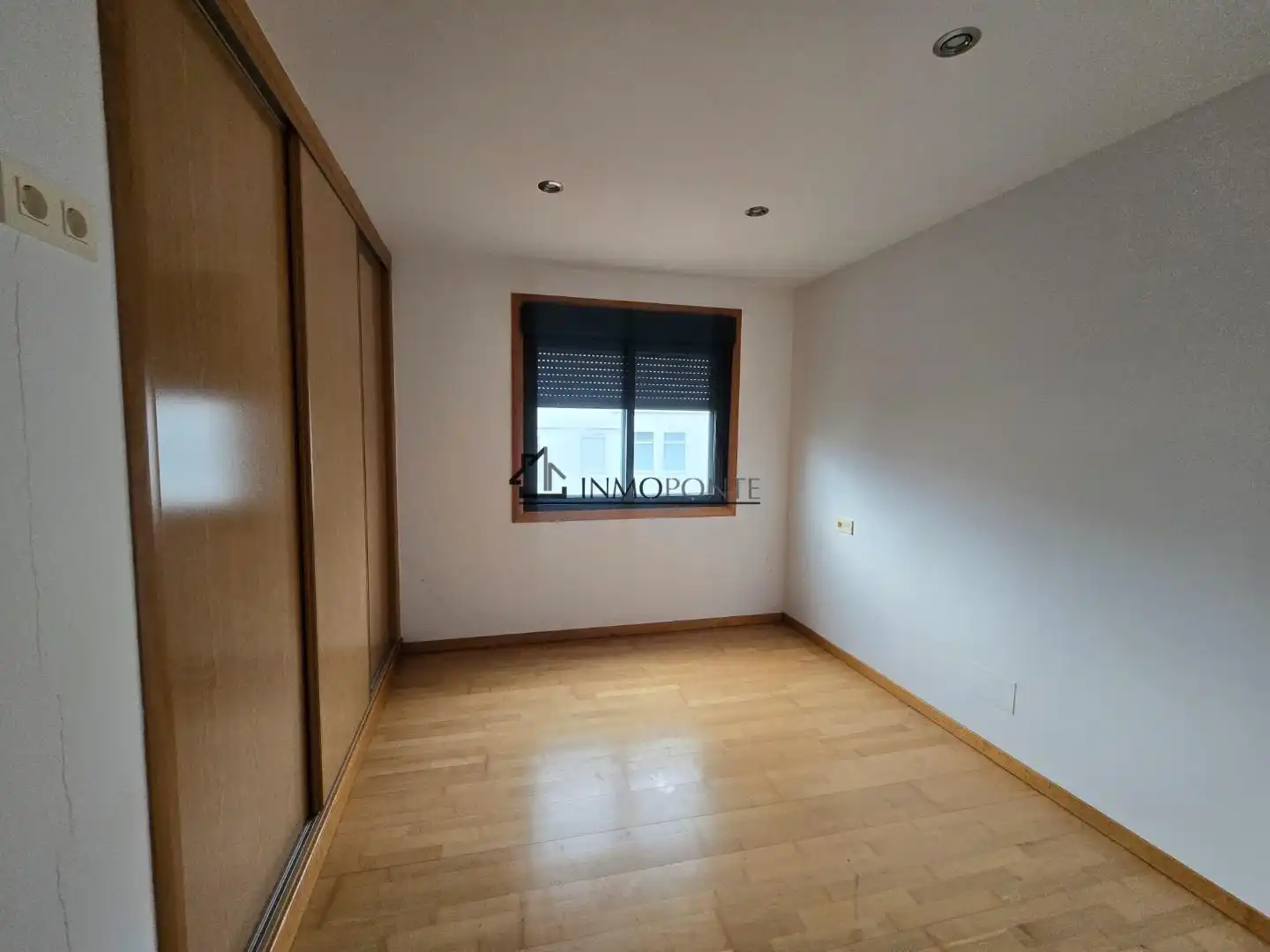 Piso en venta en Concepción Arenal , Marín