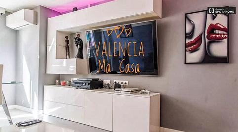 Foto 2 de Pis de lloguer a En Corts - Doctor Waksman, Valencia