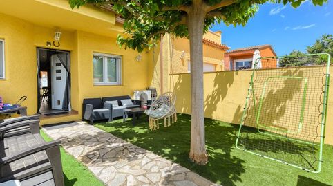 Foto 4 de Casa adosada en venta en Calle Torroella de Fluvia, Torroella de Fluvià, Girona