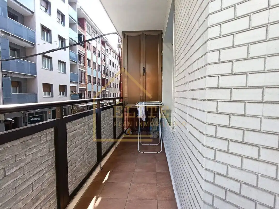 Terraza de Piso en venta en Santurtzi  con Calefacción, Amueblado y Balcón