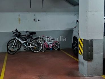 Single parking space for sale in Carrer d'Antoni Maura 6