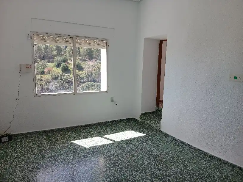 Habitación de Piso en venta en Buñol con Terraza, Trastero y Balcón