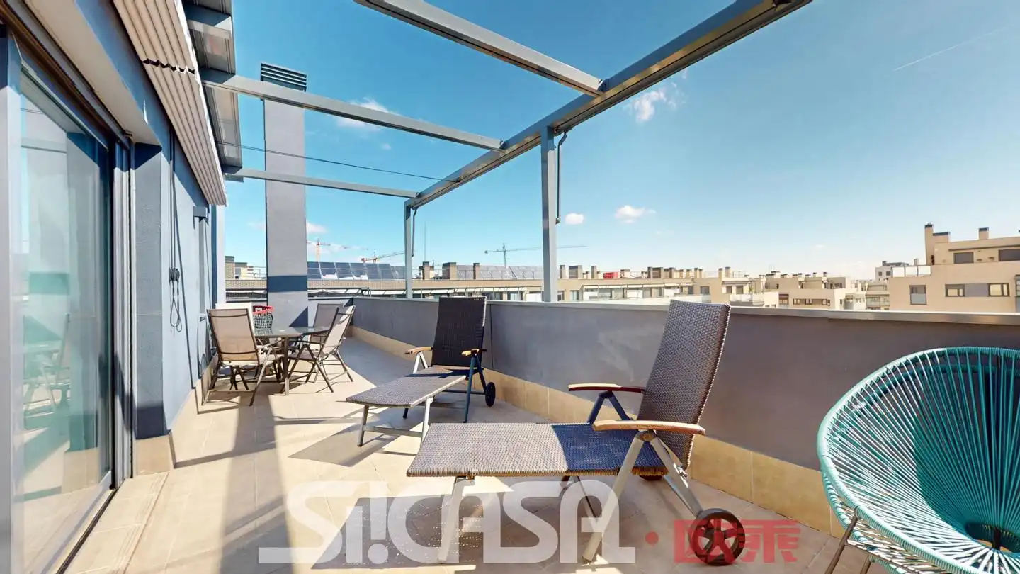 Terraza de Ático en venta en Valdemoro con Aire acondicionado, Calefacción y Terraza