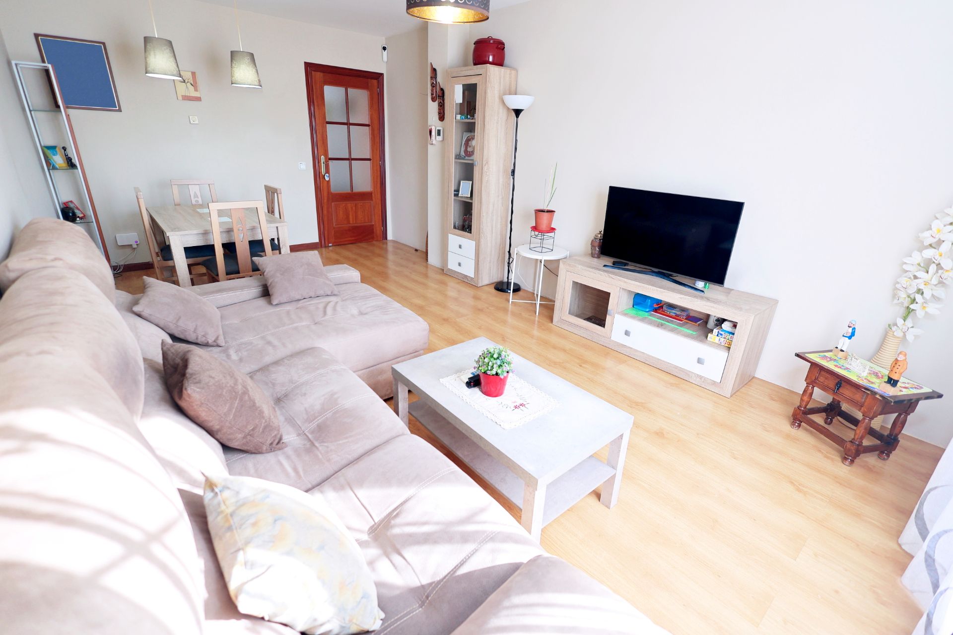 Sala de estar de Piso en venta en Mejorada del Campo con Aire acondicionado, Calefacción y Trastero