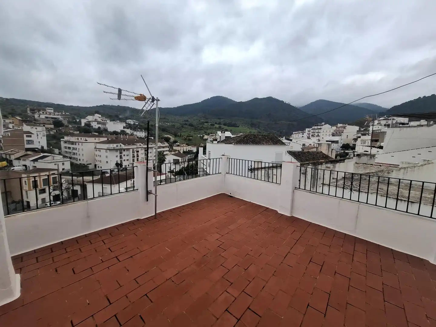 Terrassa de Casa o xalet en venda en Tolox amb Terrassa