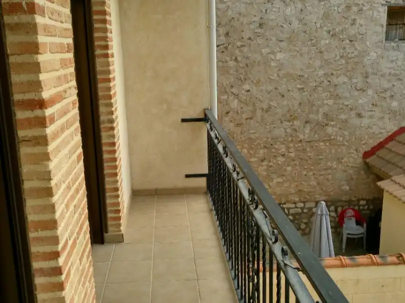 Terrasse von Wohnung zur Miete in Lécera mit Privatgarten, Terrasse und Abstellraum