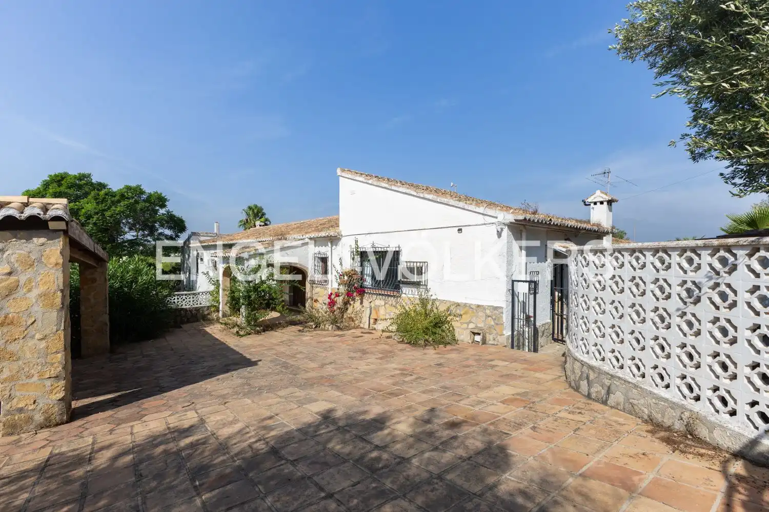 Vista exterior de Casa o xalet en venda en Jávea / Xàbia amb Calefacció i Terrassa