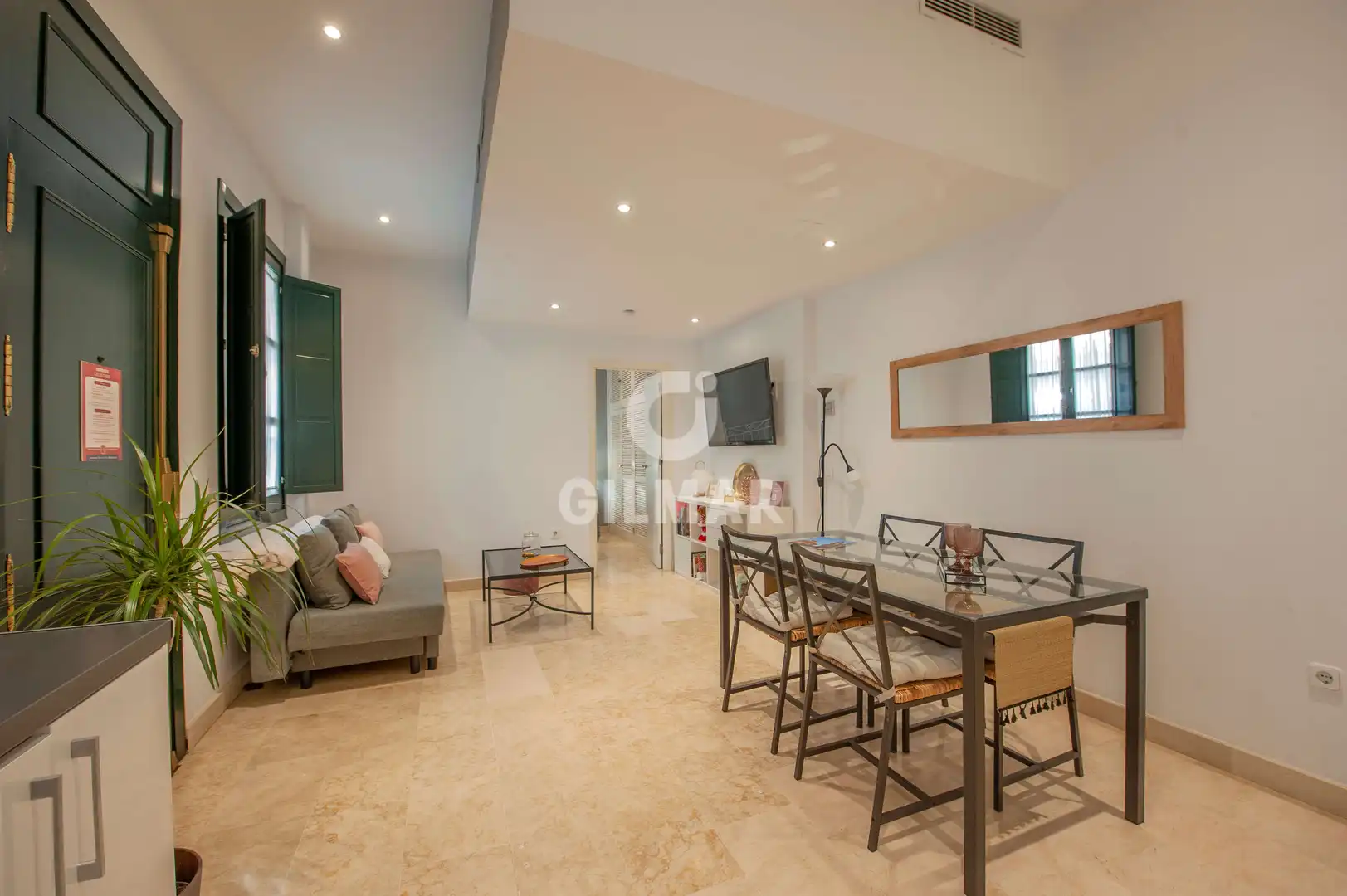 Exterior view of Flat for sale in Sevilla  with Heating, Storage room and Furnished