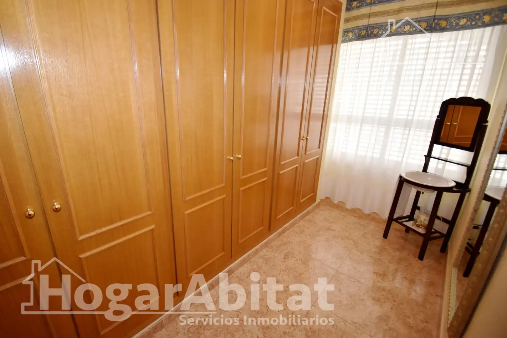 Dormitori de Casa adosada en venda en Vila-real amb Aire condicionat, Calefacció i Terrassa