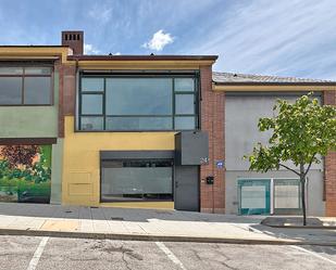 Exterior view of Premises for sale in Torrelodones  with Air Conditioner, Heating and Parquet flooring