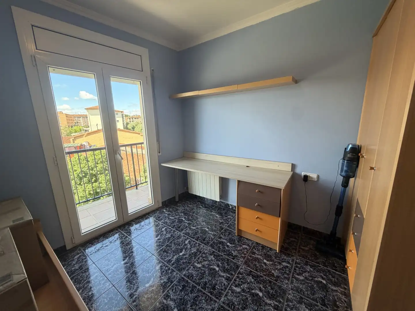 Flat for sale in Manlleu