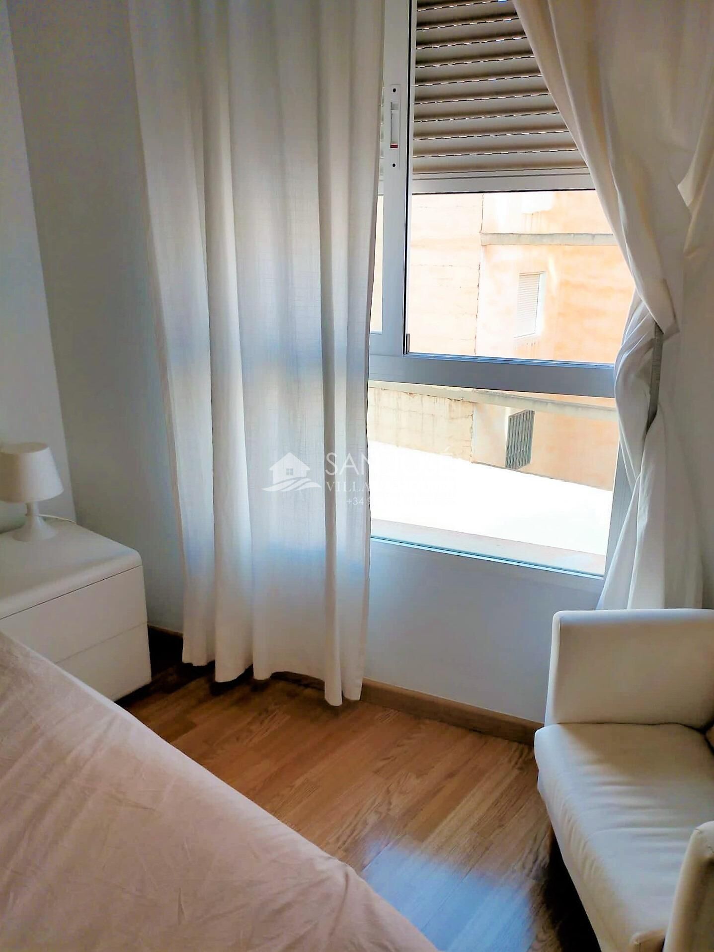 Piso en venta en Plaza Crevillente - Antiguos Juzgados - El Asilo