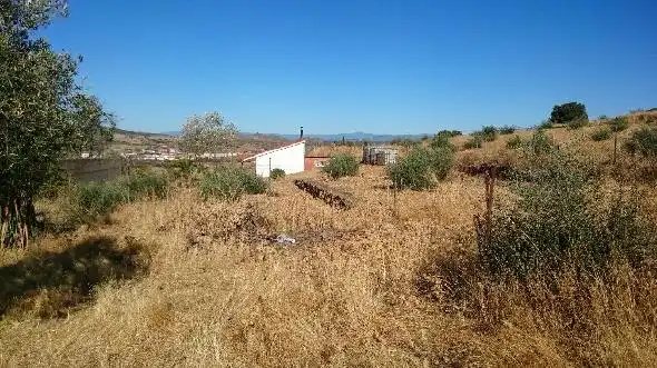 Terreni e lotti in vendita a Miralvalle - Av. Virgen del Puerto - La Data