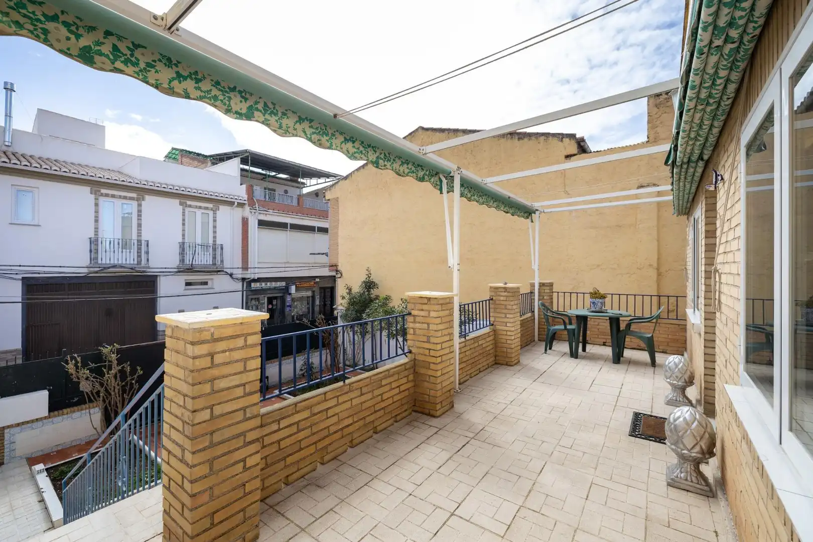 Terrassa de Casa o xalet en venda en Armilla amb Aire condicionat, Traster i Balcó