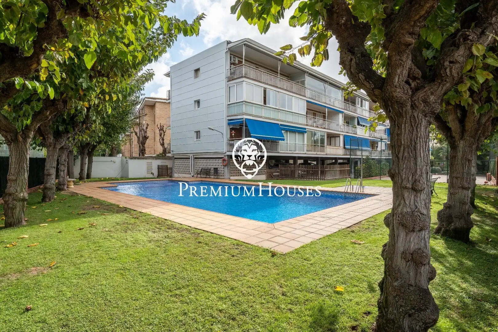 Schwimmbecken von Dachboden zum Verkauf in Gavà mit Heizung, Parkett und Terrasse