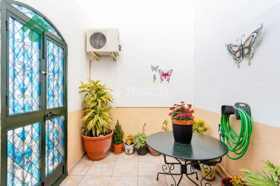 Terraza de Casa adosada en venta en Nerja