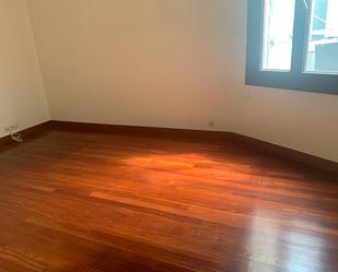 Bedroom of Flat to rent in Bilbao 