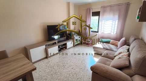 Foto 5 de Casa adosada en venda a Ronda de Andalucía, Capuchinos - Los Olivos, Vélez-Málaga