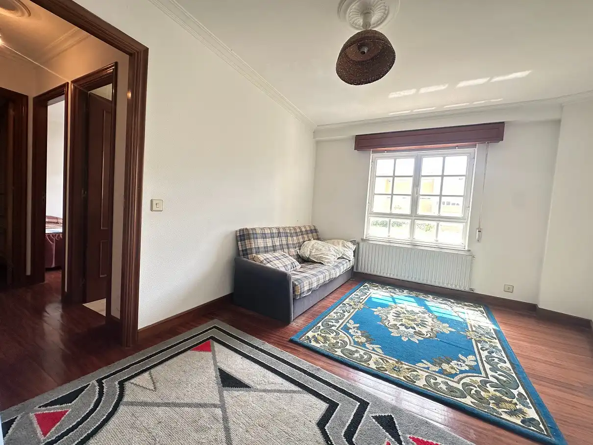 Wohnzimmer von Wohnung zum Verkauf in Santiago de Compostela  mit Heizung