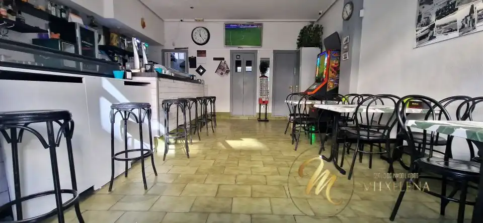 Business premises for sale in Algorta