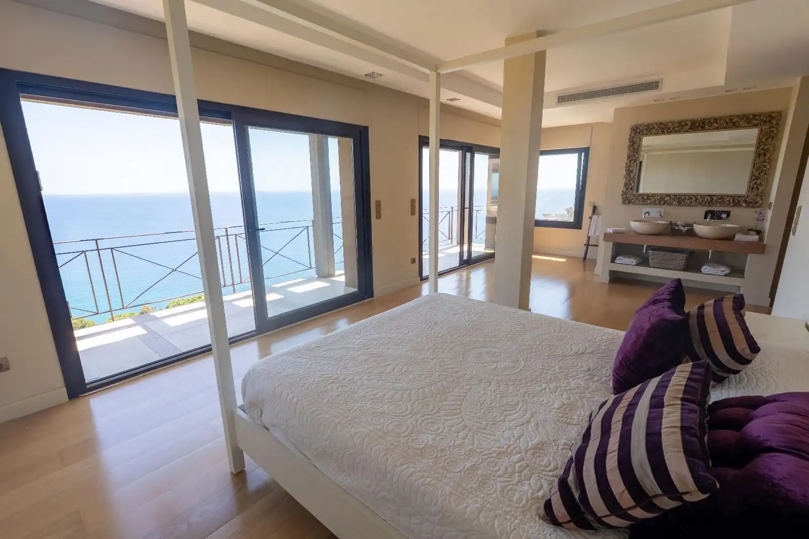 Dormitori de Casa o xalet de lloguer en Sant Feliu de Guíxols amb Aire condicionat, Jardí privat i Terrassa