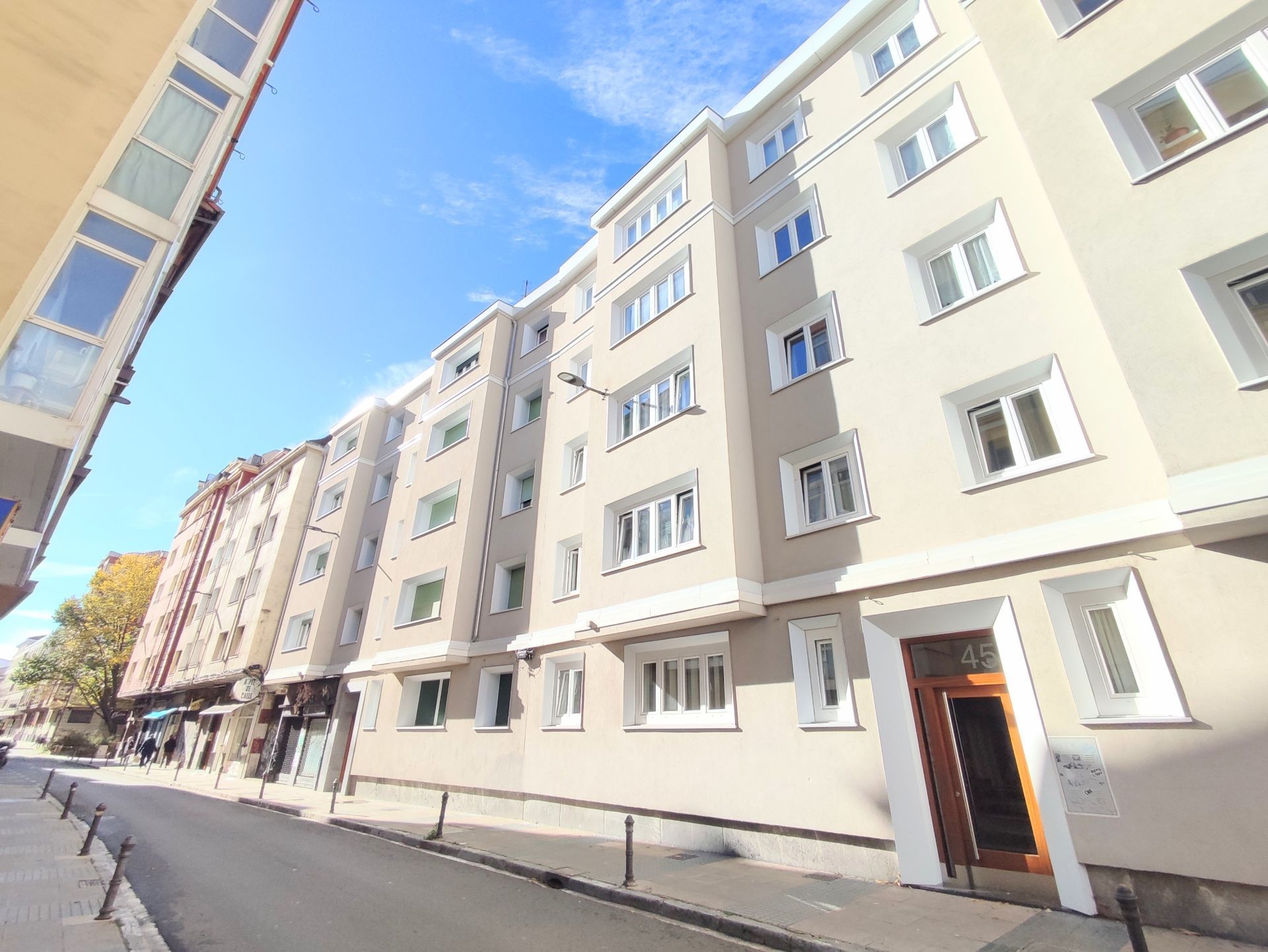 Vista exterior de Pis en venda en Vitoria - Gasteiz amb Calefacció i Traster