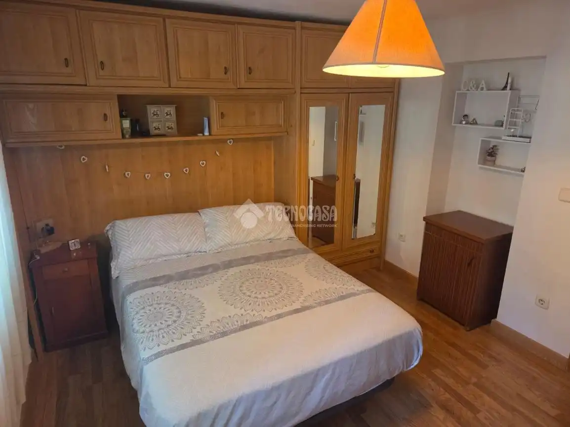 Bedroom of Flat for sale in Madrid