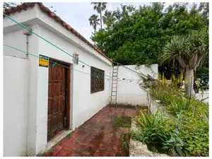 Vista exterior de Casa o xalet en venda en Las Palmas de Gran Canaria amb Jardí privat, Terrassa i Traster