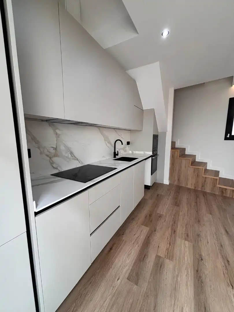 Dúplex en venta en Carrer de les Ànimes, imagen 5