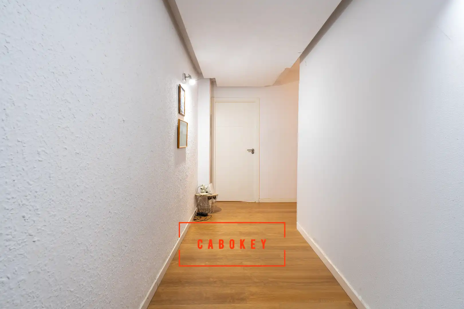 Piso en venta en Almería con Parquet, Amueblado y Horno