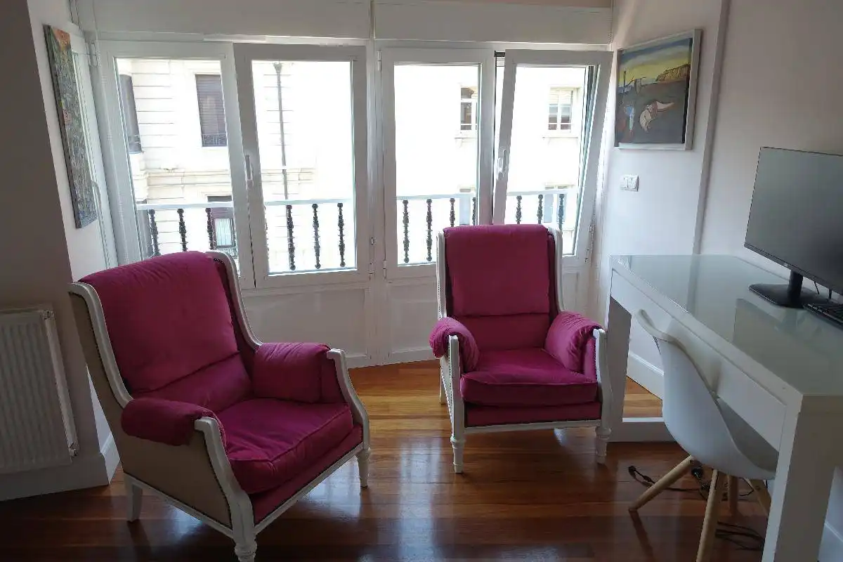Wohnzimmer von Maisonette zum Verkauf in Bilbao  mit Heizung und Balkon
