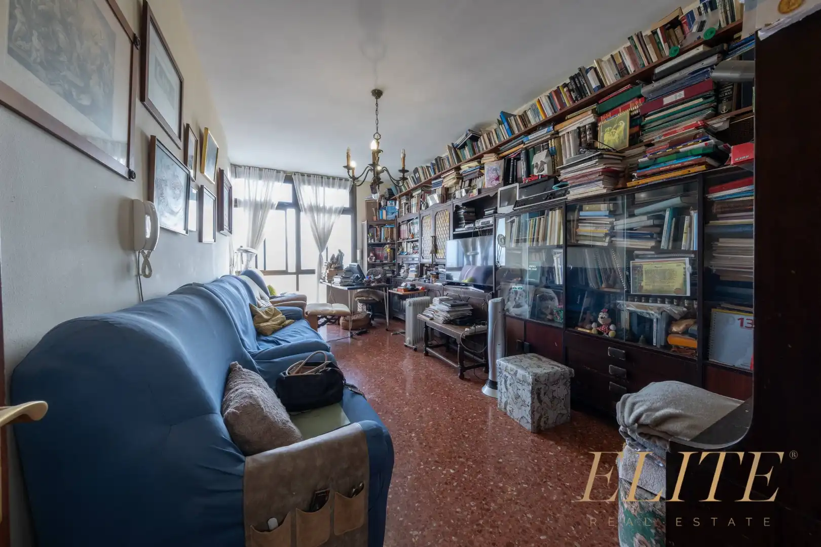 Sala d'estar de Casa o xalet en venda en Las Palmas de Gran Canaria amb Terrassa, Piscina i Moblat