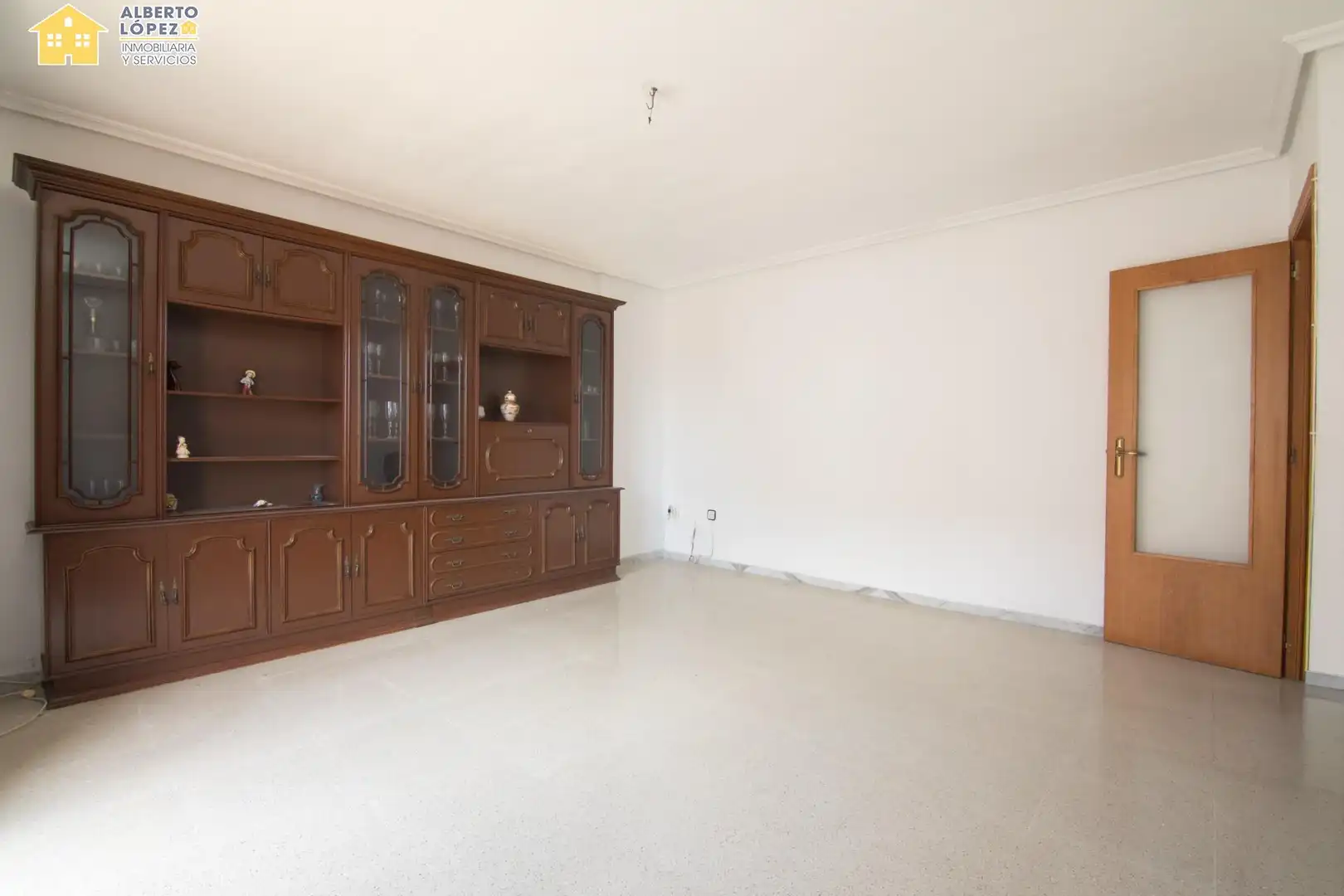 Sala d'estar de Apartament en venda en Elche / Elx amb Terrassa i Balcó