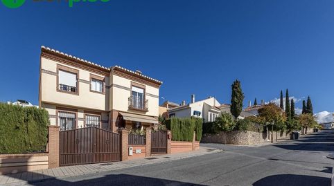 Foto 2 de Casa o chalet en venta en Calle Calle Romero, Huétor Vega, Granada