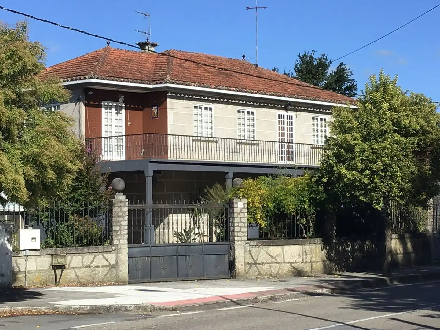Vista exterior de Casa o chalet en venta en Salvaterra de Miño con Calefacción, Jardín privado y Trastero