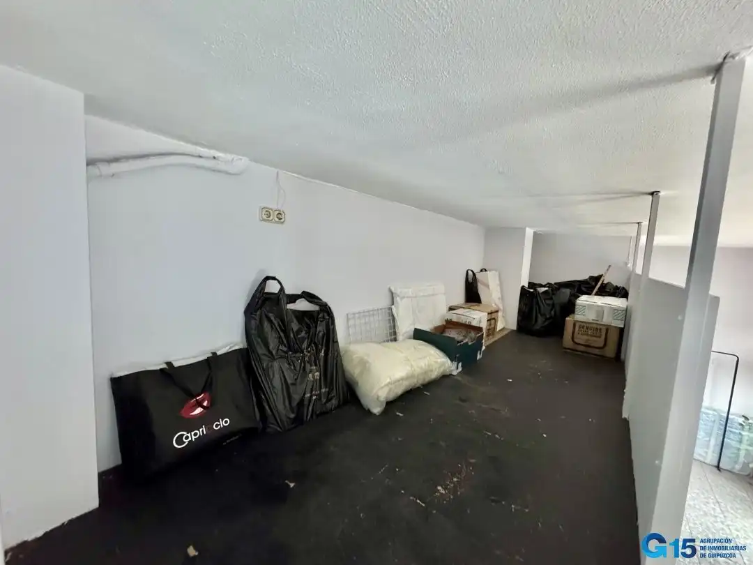 Commercial properties for sale in Irun 