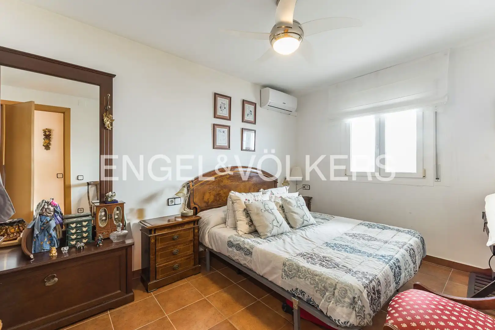 Dormitori de Casa o xalet en venda en Sitges amb Aire condicionat, Calefacció i Jardí privat
