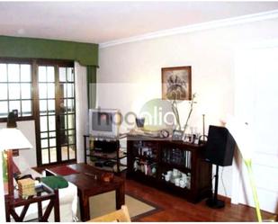 Living room of Attic to rent in  Sevilla Capital  with Air Conditioner, Terrace and Storage room