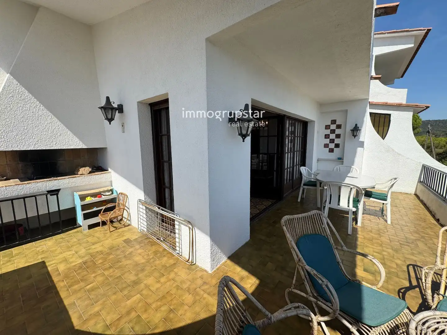Terraced house with terrace for sale in de Narcis Monturiol, imagen 7
