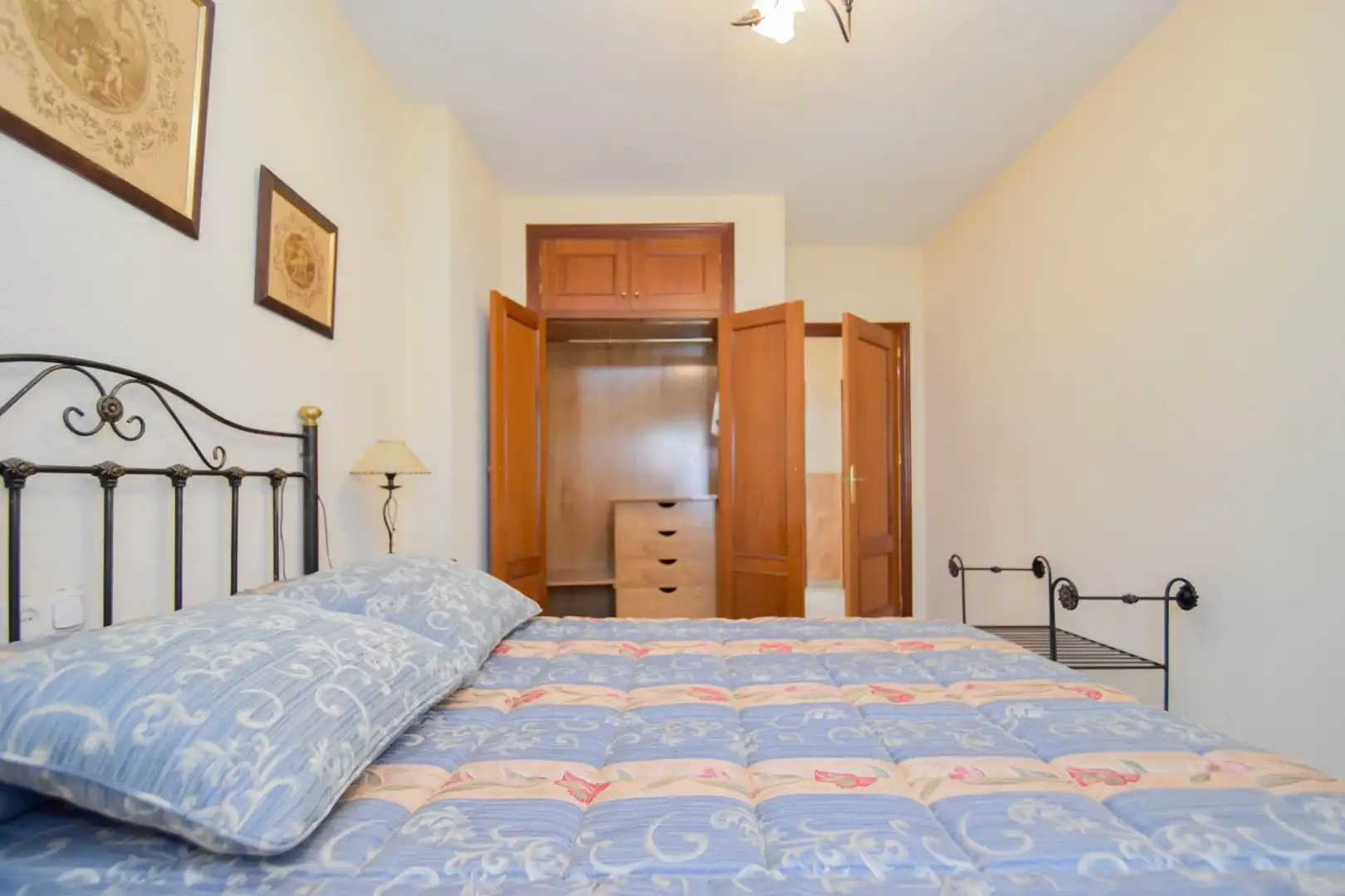 Habitación de Casa o chalet en venta en Cájar