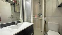 Bathroom of Flat for sale in Getafe  with Air Conditioner and Terrace